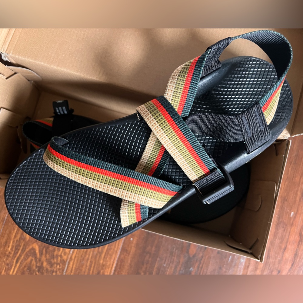 Men Chaco Sandals Size 13